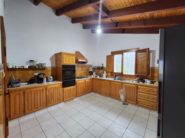 3 soverom Finca/Herregård til salgs i Sedella - € 515 000 (Ref: 9989112)
