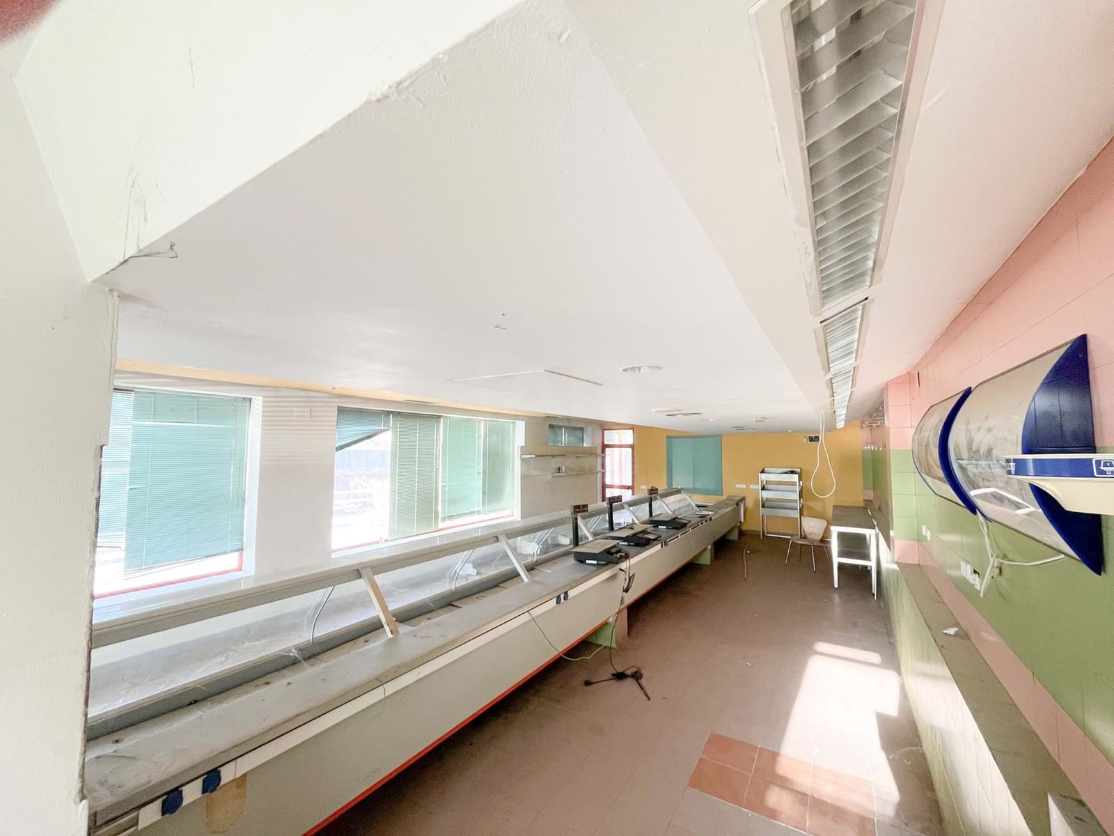Komercyjne na sprzedaż w Casabermeja - 2 200 000 € (Ref: 9989118)