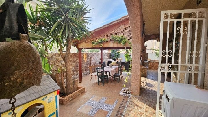 5 slaapkamer Villa te koop in Aguilas met zwembad garage - € 429.000 (Ref: 9989119)