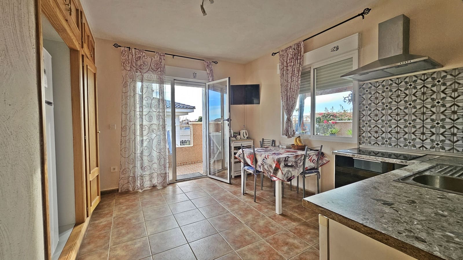 5 slaapkamer Villa te koop in Aguilas met zwembad garage - € 429.000 (Ref: 9989119)