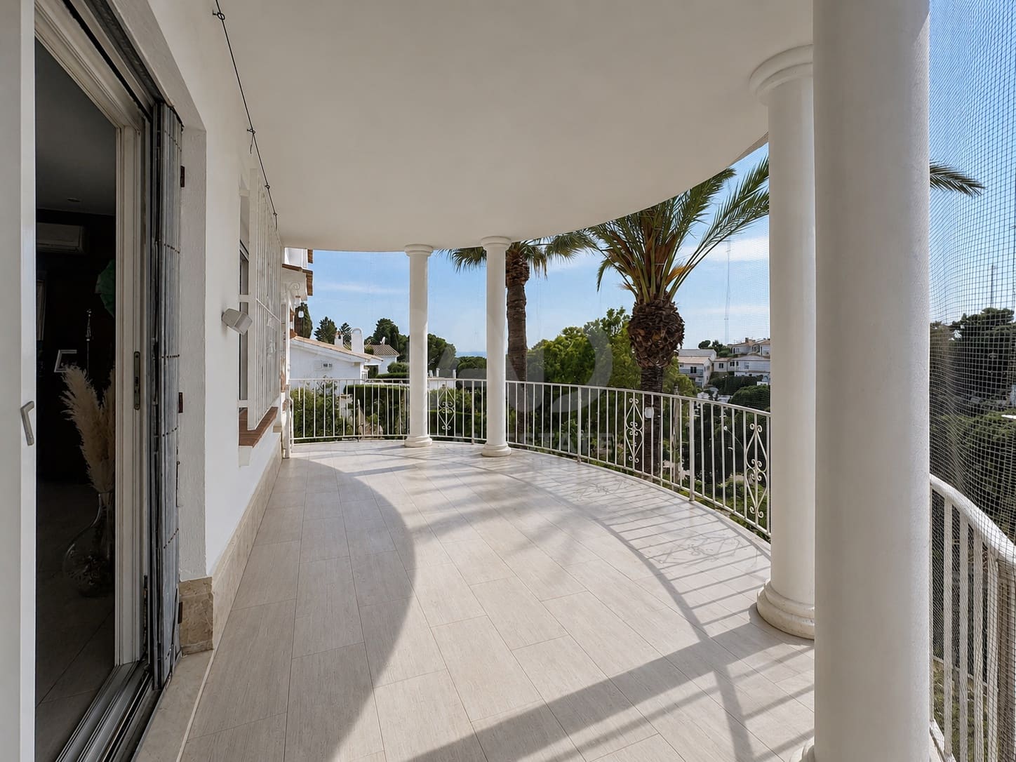 2 soverom Hus til salgs i Benajarafe med svømmebasseng garasje - € 659 000 (Ref: 9989121)