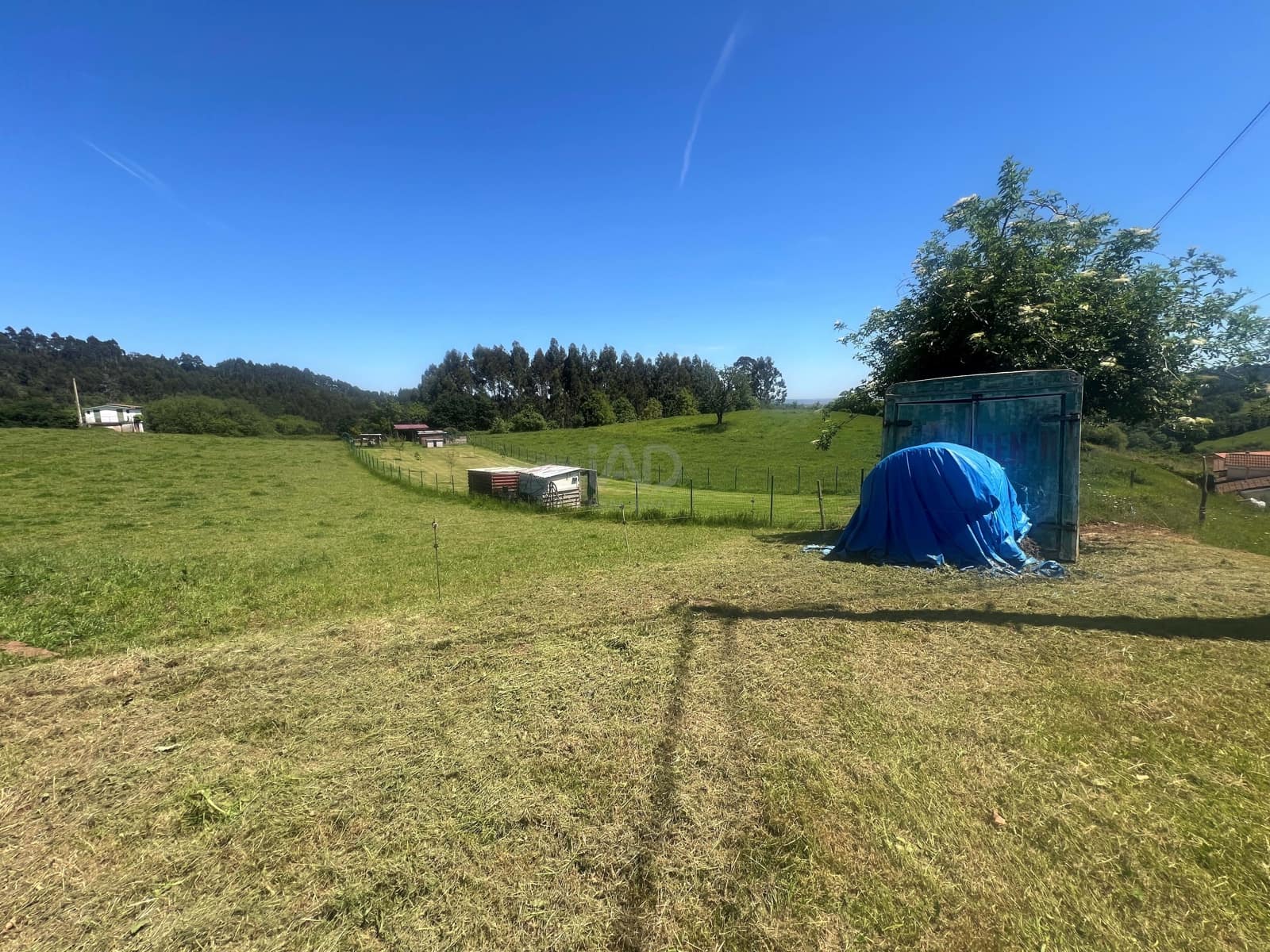 Ubebygd land til salgs i Castrillon - € 27 500 (Ref: 9989123)
