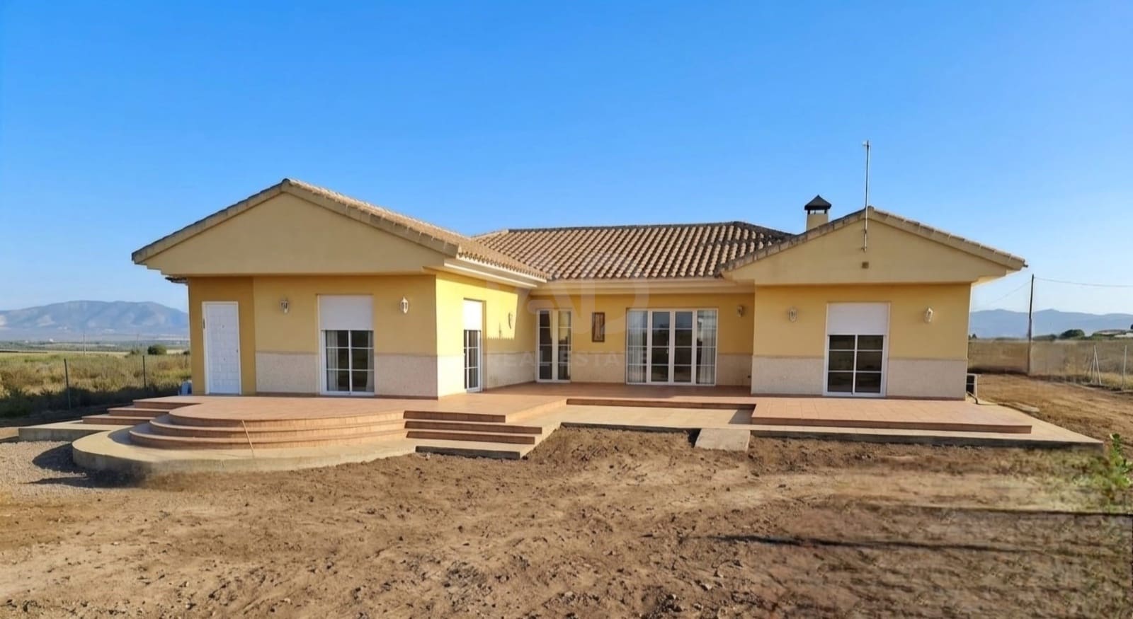 5 makuuhuone Huvila myytävänä paikassa Totana - 290 000 € (Ref: 9989126)