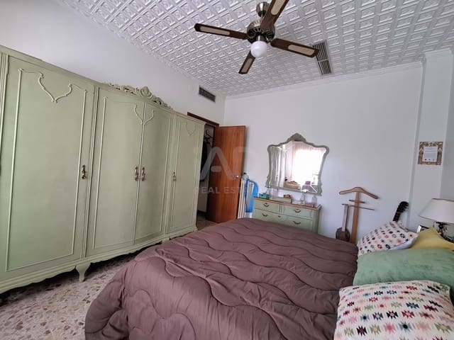 Adosado de 4 habitaciones en Puerto Lumbreras en venta con garaje - 199.000 € (Ref: 9989128)