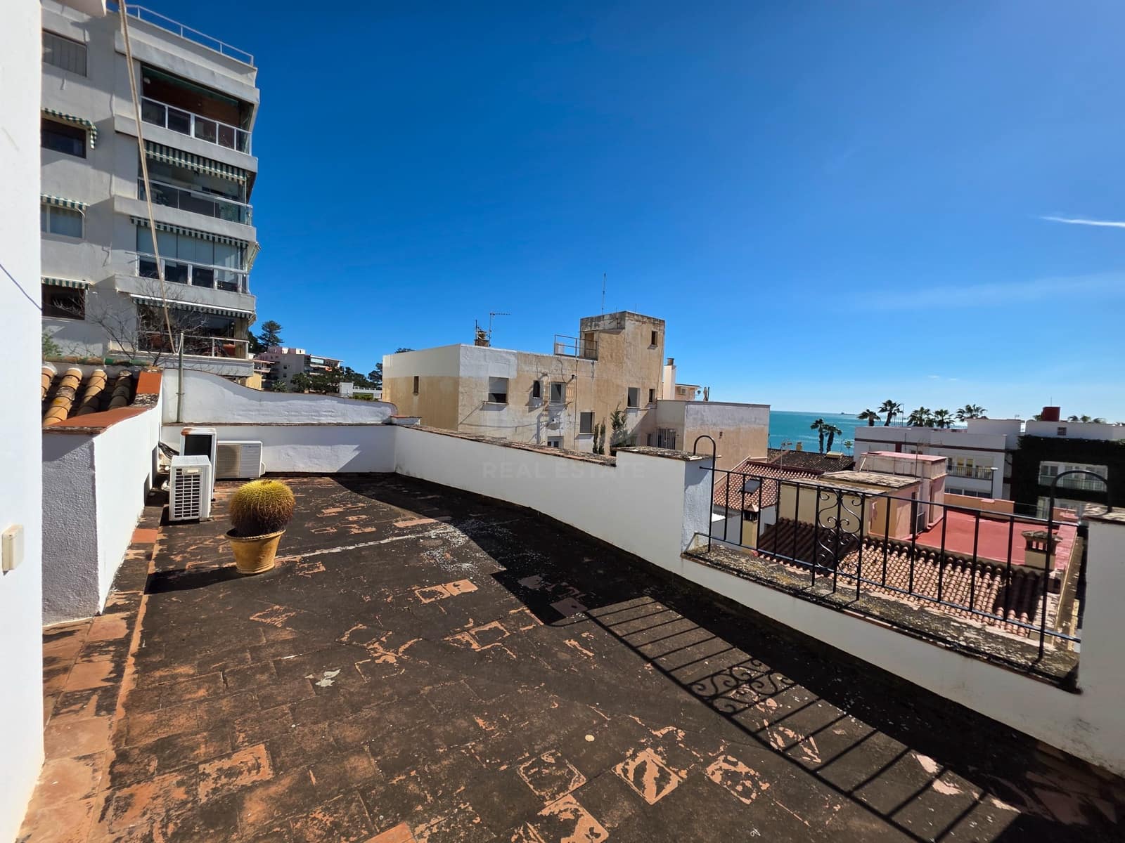 Casa de 6 habitaciones en Málaga ciudad en venta con garaje - 950.000 € (Ref: 9989129)