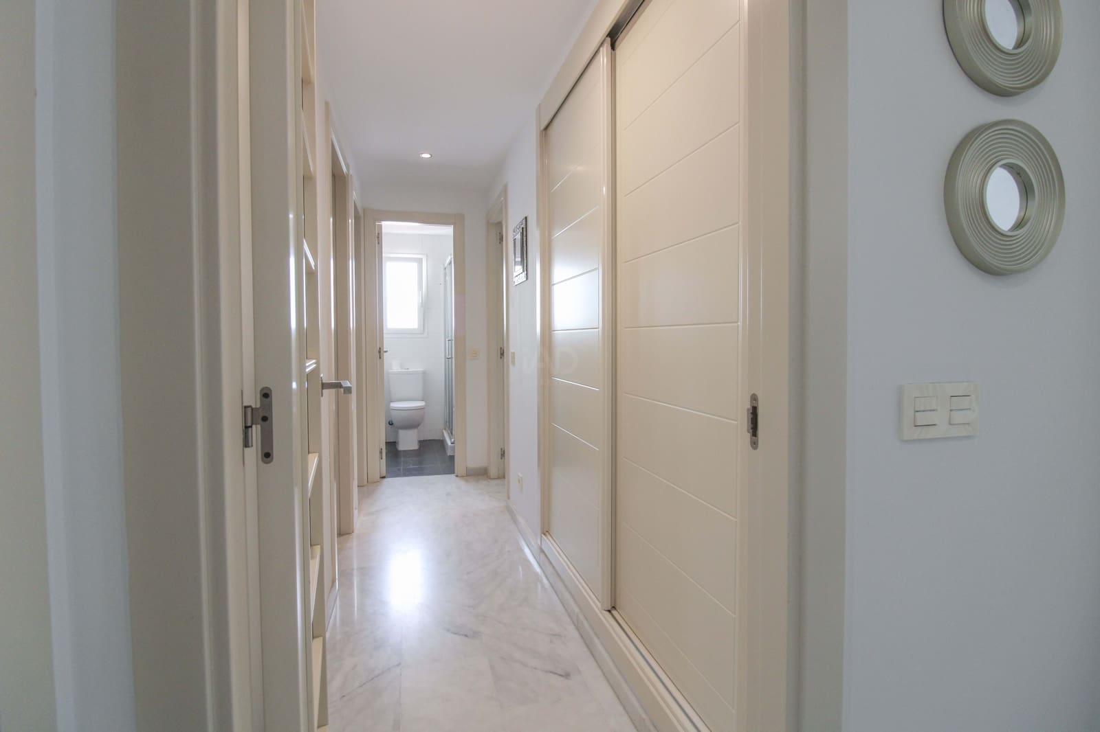3 soverom Leilighet til salgs i Estepona med svømmebasseng garasje - € 315 000 (Ref: 9989130)