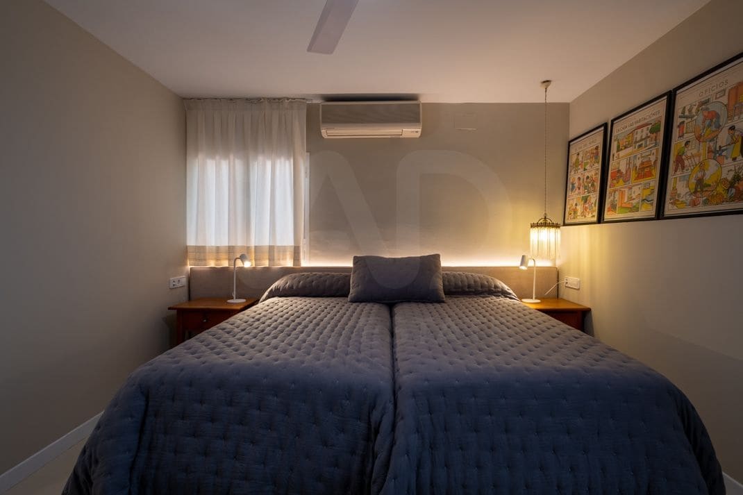 3 slaapkamer Villa te koop in Lerid stad met zwembad garage - € 1.550.000 (Ref: 9989132)