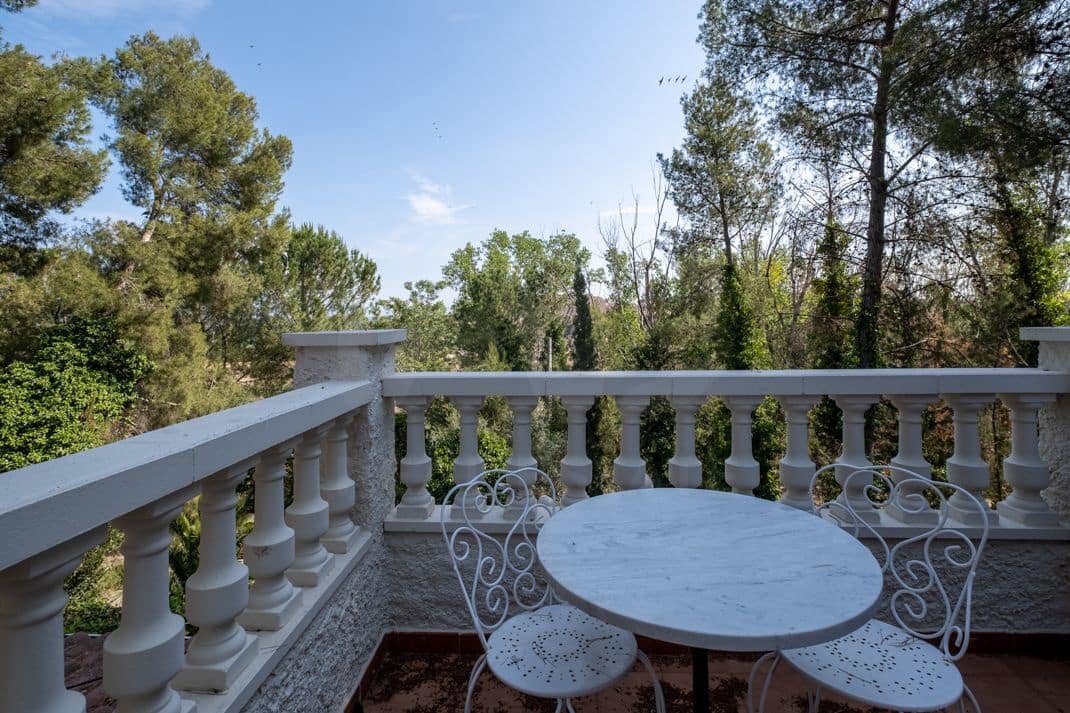 3 slaapkamer Villa te koop in Lerid stad met zwembad garage - € 1.550.000 (Ref: 9989132)