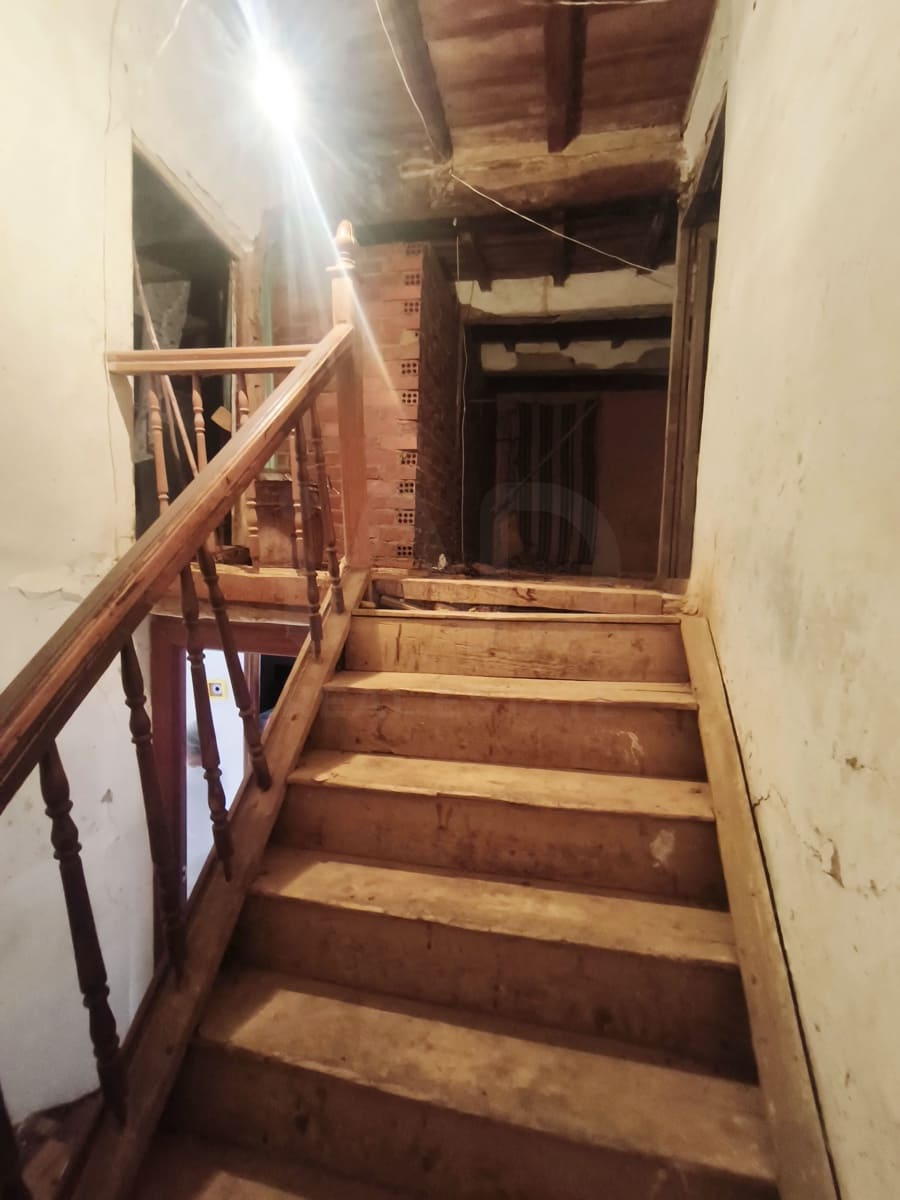 2 sypialnia Finka/Dom wiejski na sprzedaż w Villamartin de Don Sancho z garażem - 39 900 € (Ref: 9989136)