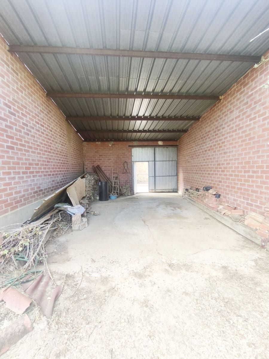 2 sypialnia Finka/Dom wiejski na sprzedaż w Villamartin de Don Sancho z garażem - 39 900 € (Ref: 9989136)