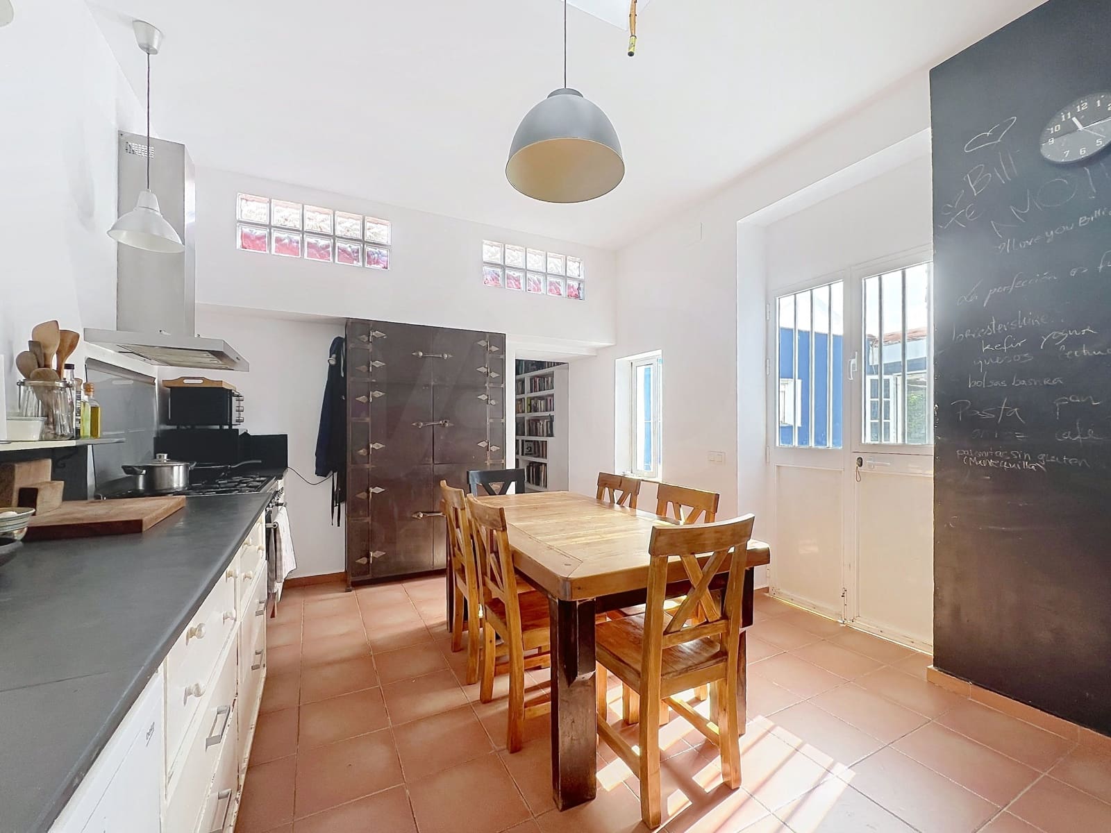 3 sovrum Finca/Hus på landet till salu i Facinas - 460 000 € (Ref: 9989137)