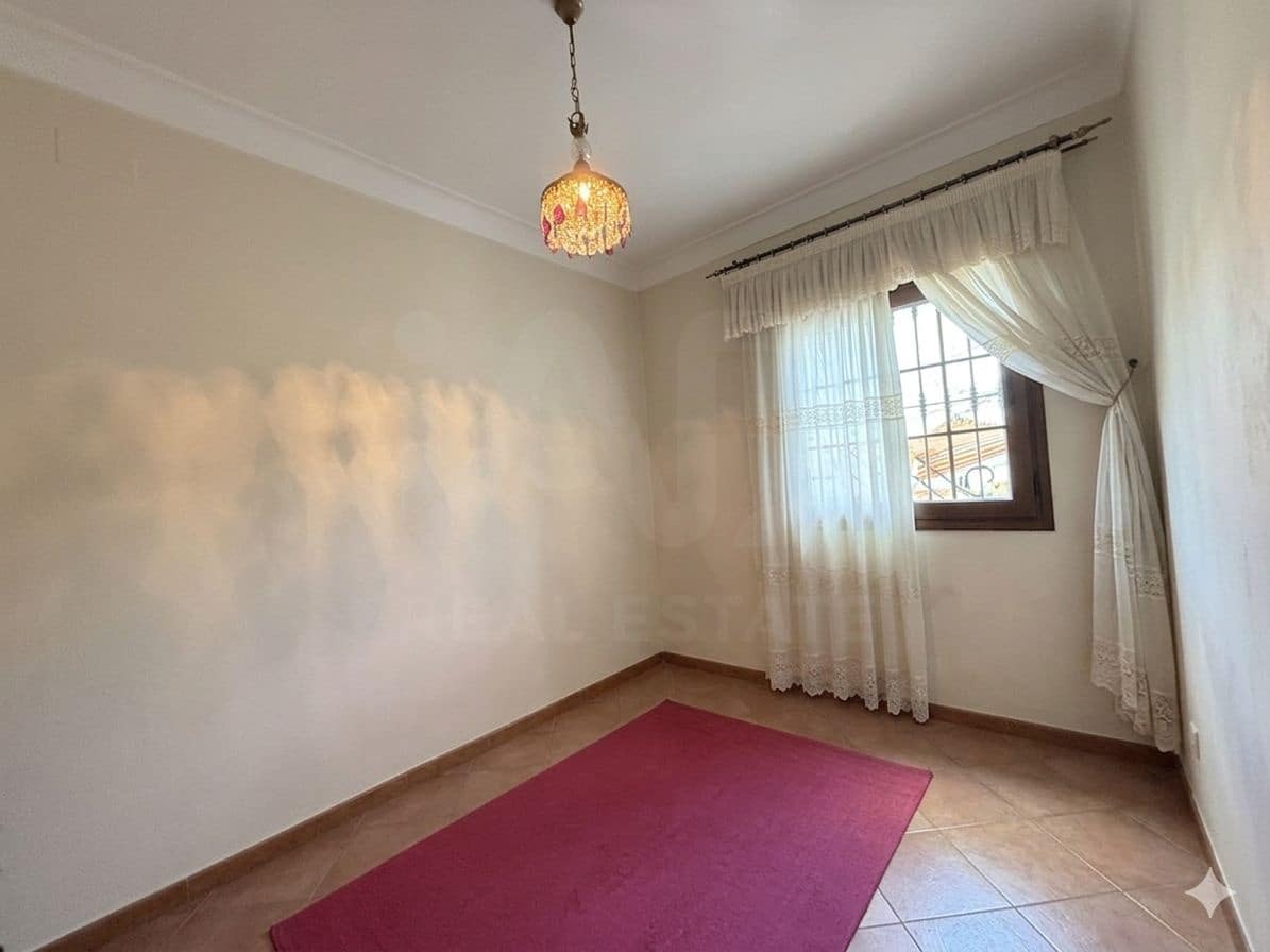 4 soveværelse Byhus til salg i Huelva by - € 309.000 (Ref: 9989138)