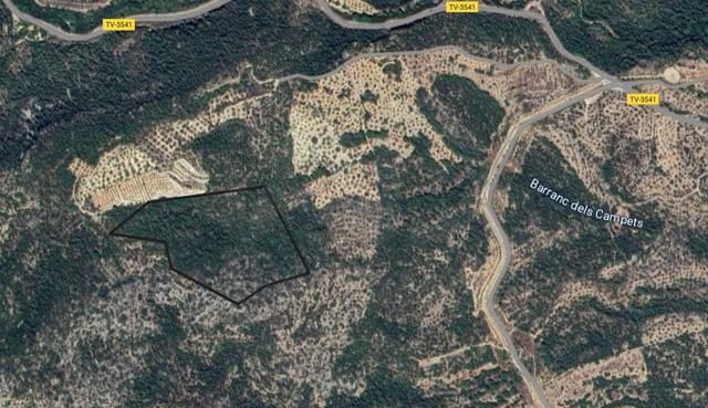 Ubebygd land til salgs i Tarragona by - € 79 900 (Ref: 9989140)