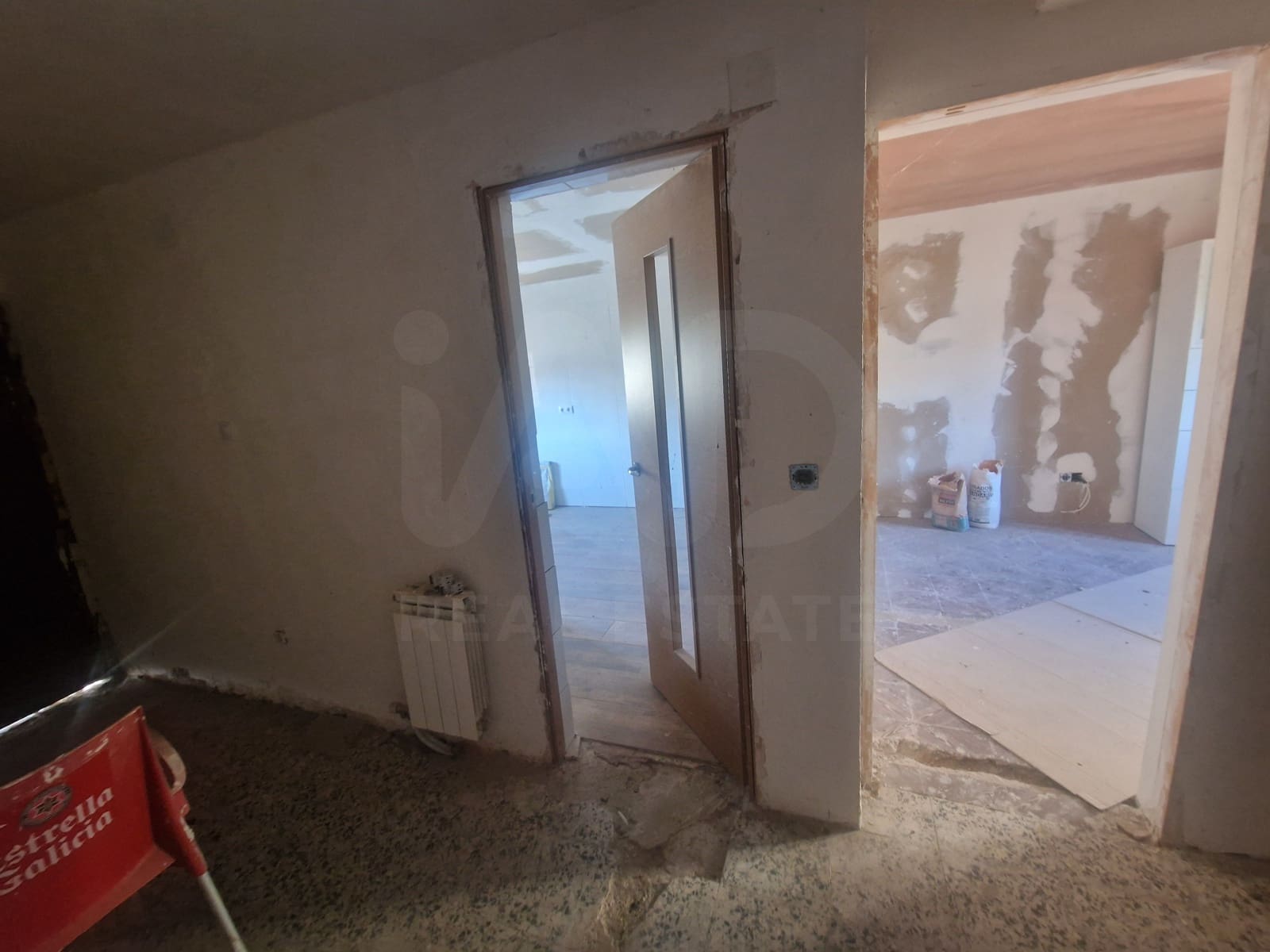 7 slaapkamer Finca/Landhuis te koop in Leon stad - € 160.000 (Ref: 9989142)