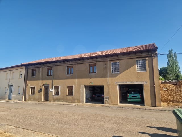 7 soverom Finca/Herregård til salgs i Leon by - € 160 000 (Ref: 9989142)