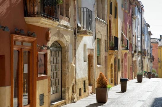 8 soverom Villa til salgs i Tarragona by med svømmebasseng garasje - € 4 300 000 (Ref: 9989144)