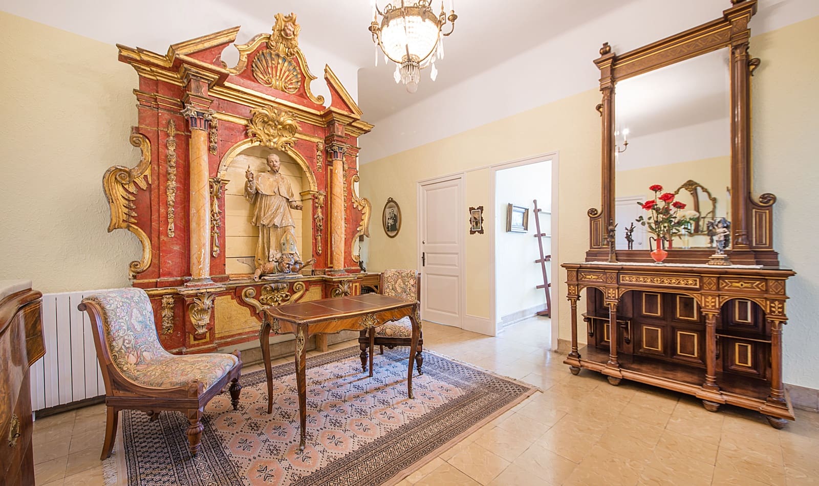 8 soverom Villa til salgs i Tarragona by med svømmebasseng garasje - € 4 300 000 (Ref: 9989144)