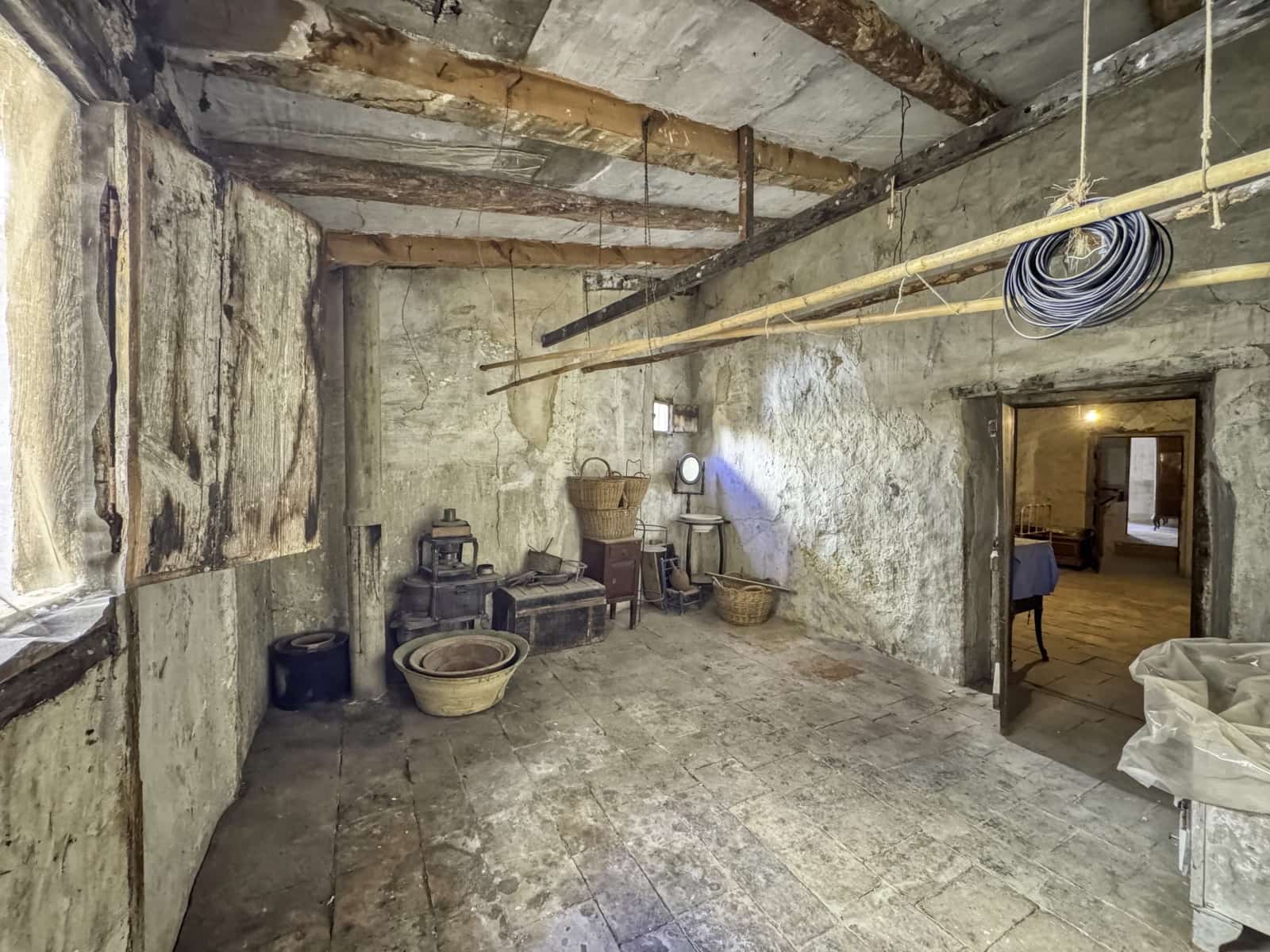 6 sovrum Hus till salu i Teruel stad - 99 000 € (Ref: 9989145)