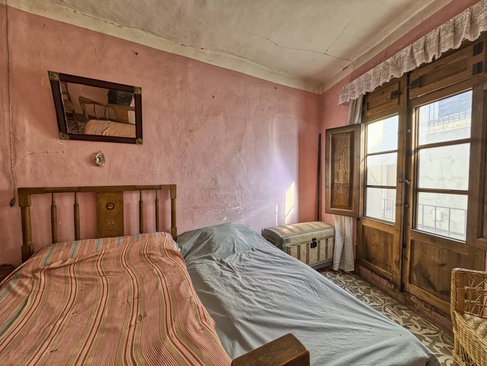 6 sovrum Hus till salu i Teruel stad - 99 000 € (Ref: 9989145)