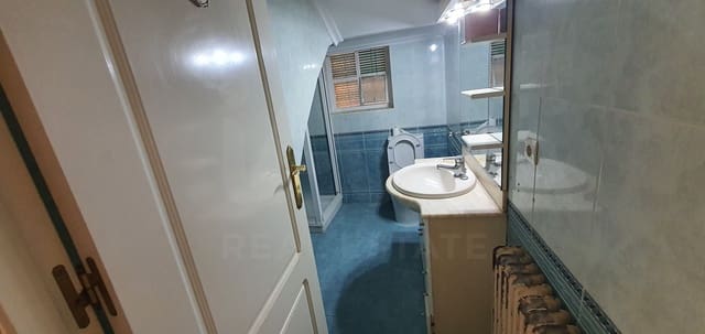4 soverom Hus til salgs i Salamanca by med garasje - € 128 000 (Ref: 9989151)