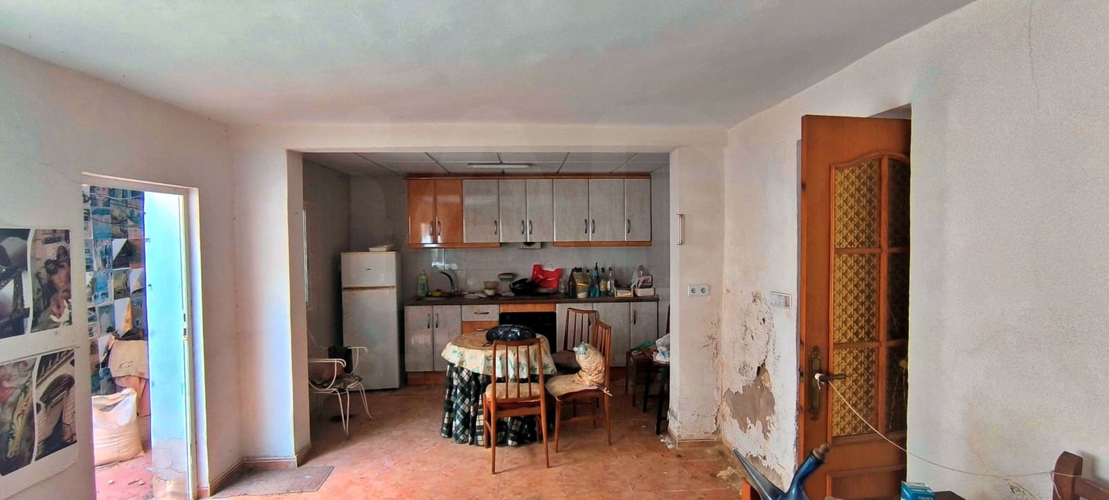 6 Zimmer Haus zu verkaufen in Alicante / Alacant Stadt mit Garage - 140.000 € (Ref: 9989157)