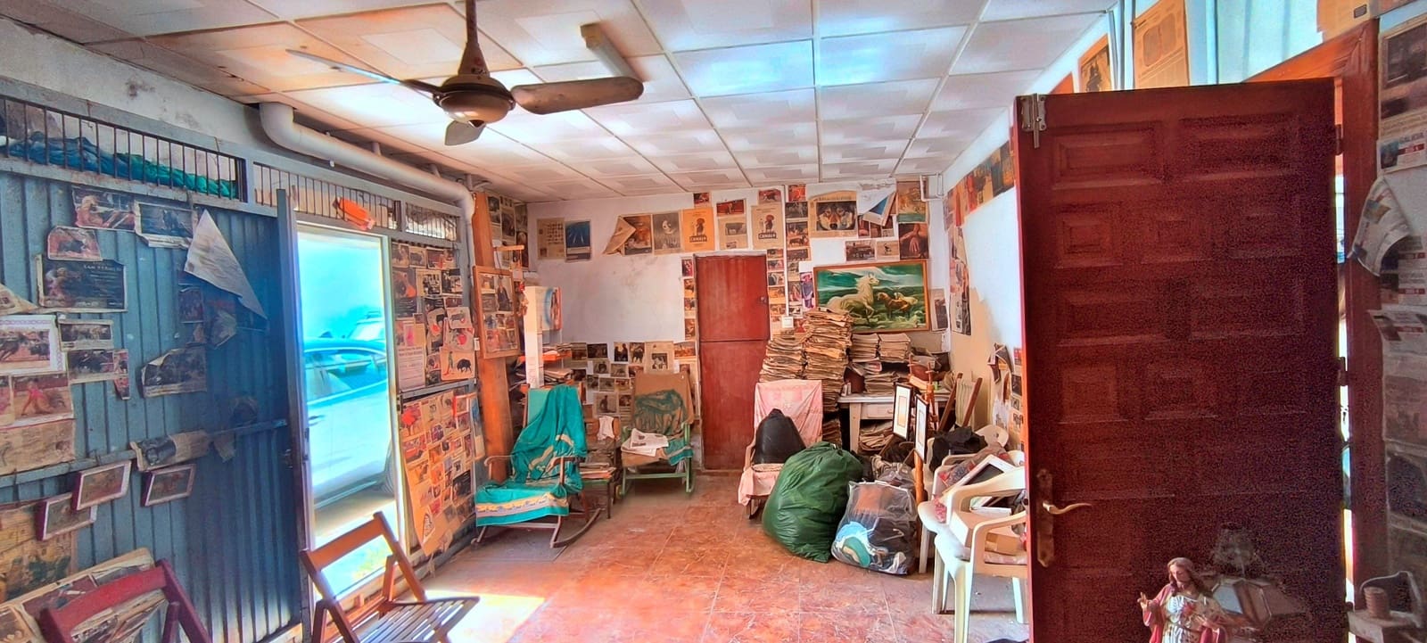 6 Zimmer Haus zu verkaufen in Alicante / Alacant Stadt mit Garage - 140.000 € (Ref: 9989157)