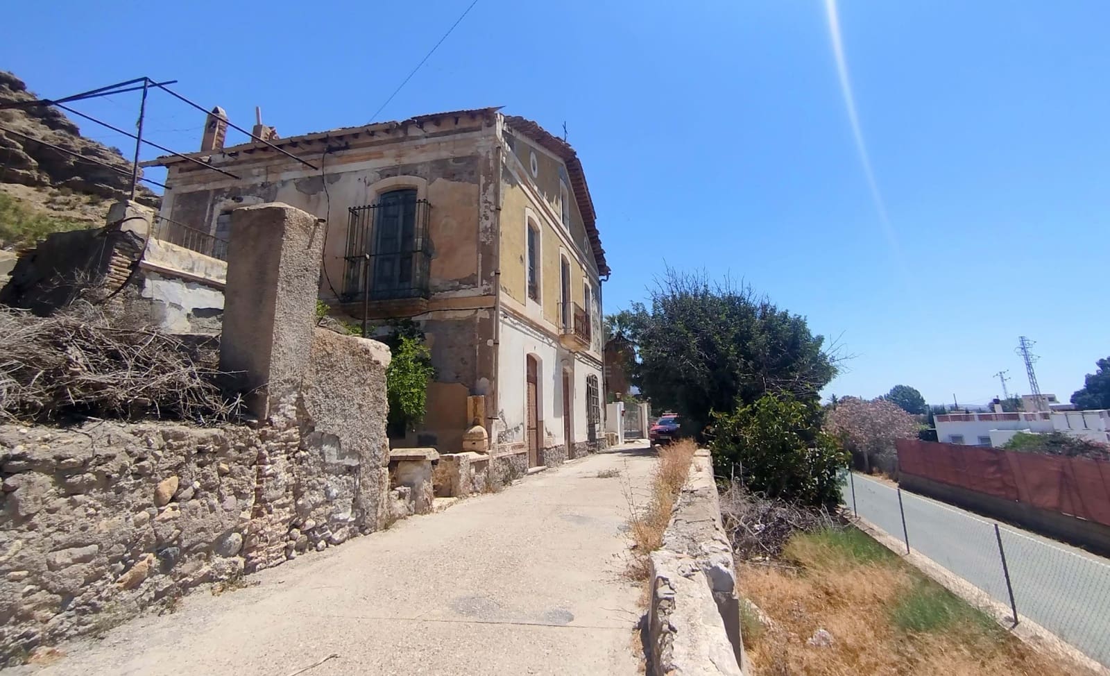 6 quarto Moradia para venda em Santa Fe de Mondujar - 165 000 € (Ref: 9989163)