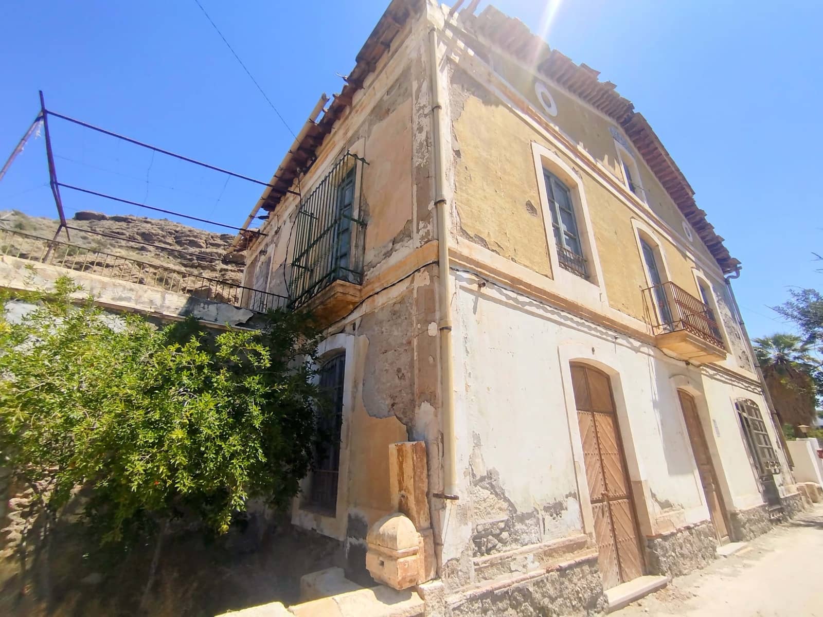 6 quarto Moradia para venda em Santa Fe de Mondujar - 165 000 € (Ref: 9989163)