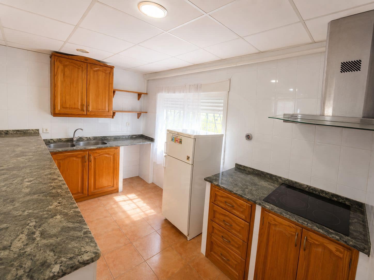 6 soveværelse Finca/Landehus til salg i Cehegin med swimmingpool garage - € 249.900 (Ref: 9989165)