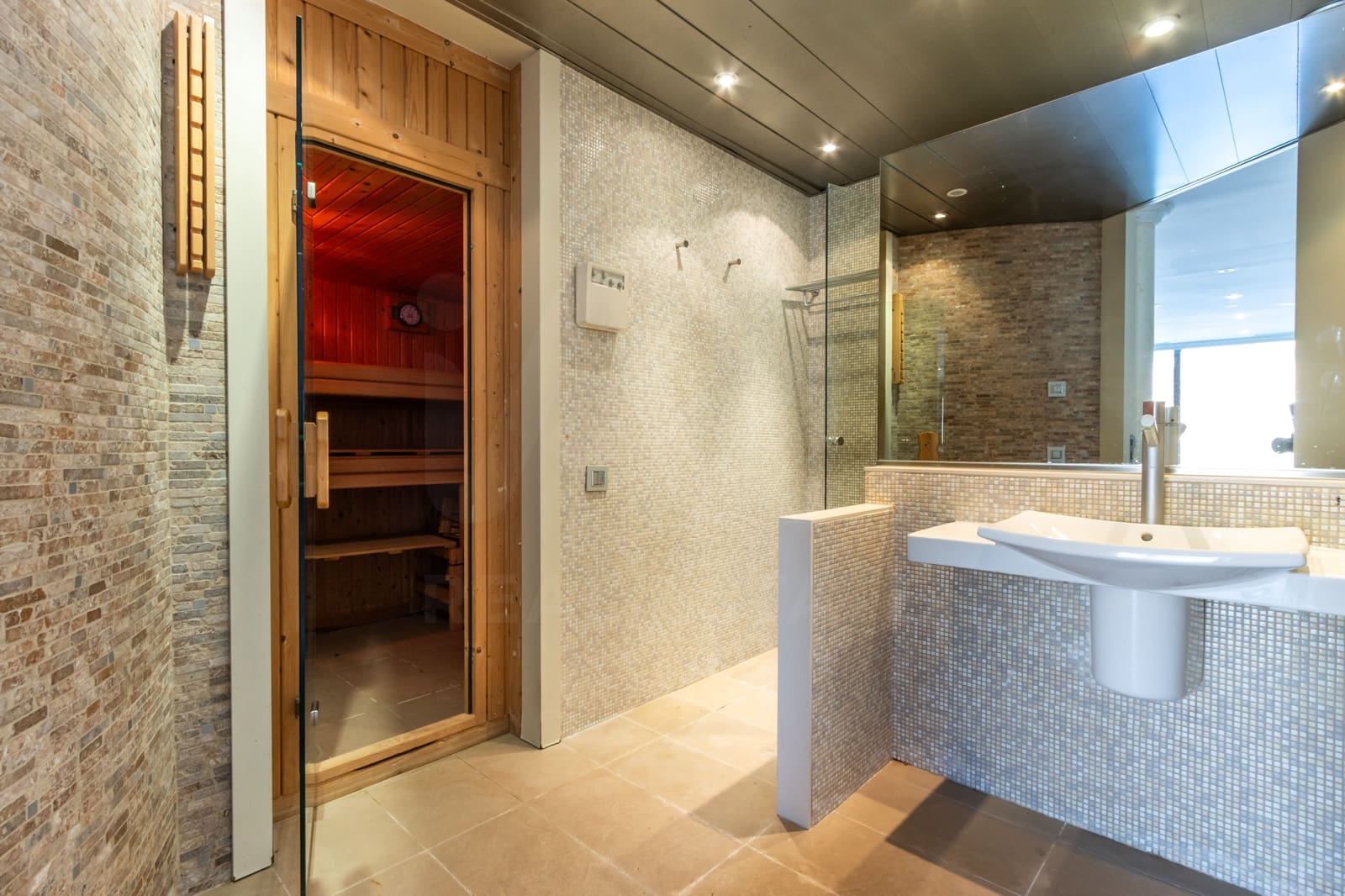 7 soveværelse Villa til salg i Barcelona by med swimmingpool garage - € 2.750.000 (Ref: 9989168)