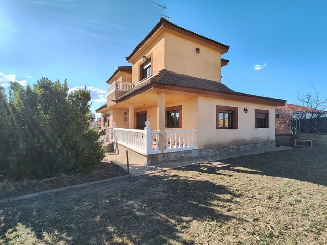 Maalaistalo myytävänä paikassa Aldeanueva de Figueroa - 460 000 € (Ref: 9989169)