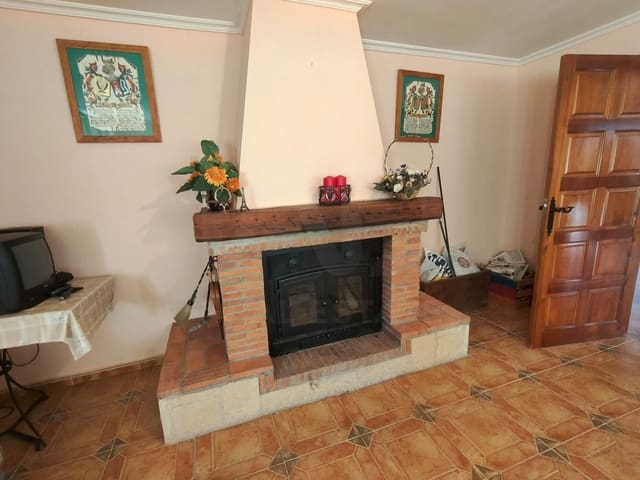 Maalaistalo myytävänä paikassa Aldeanueva de Figueroa - 460 000 € (Ref: 9989169)