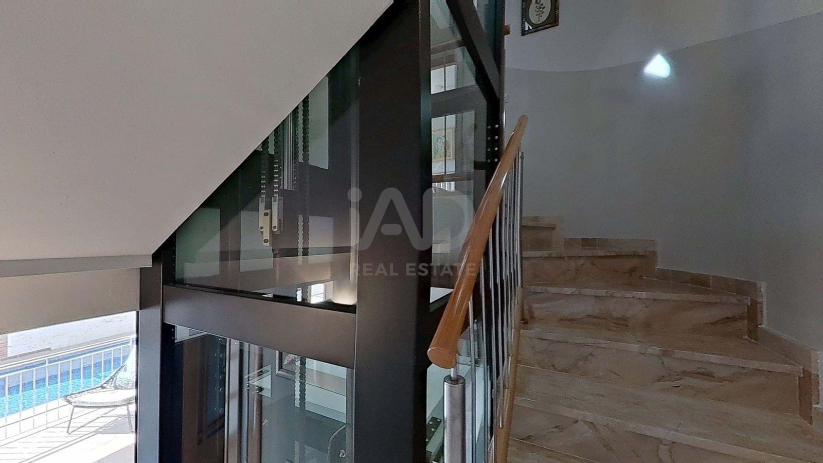 5 soveværelse Villa til salg i Tarragona by med swimmingpool garage - € 675.000 (Ref: 9989171)