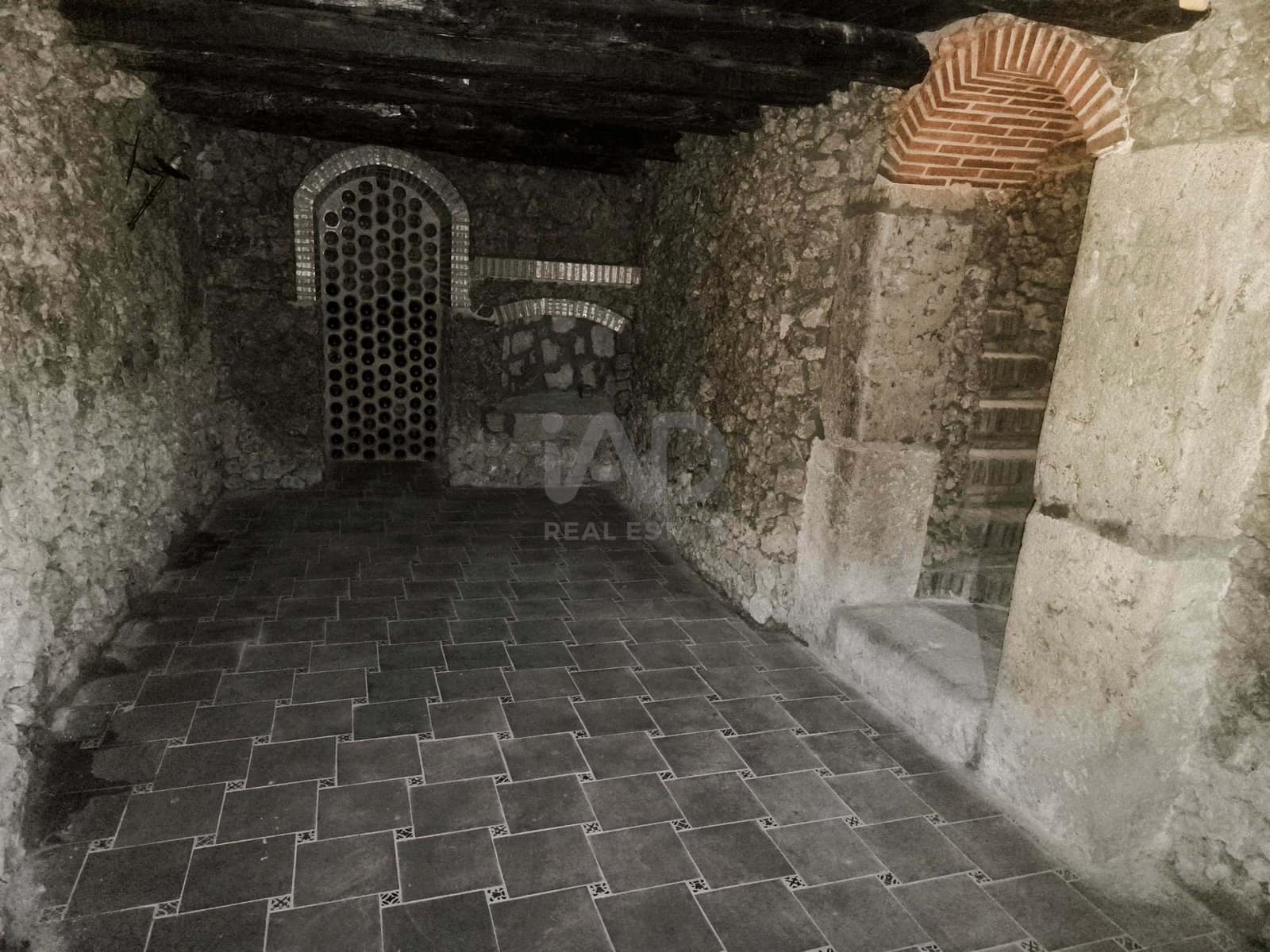 5 chambre Villa/Maison à vendre à Valladolid ville avec garage - 266 500 € (Ref: 9989173)
