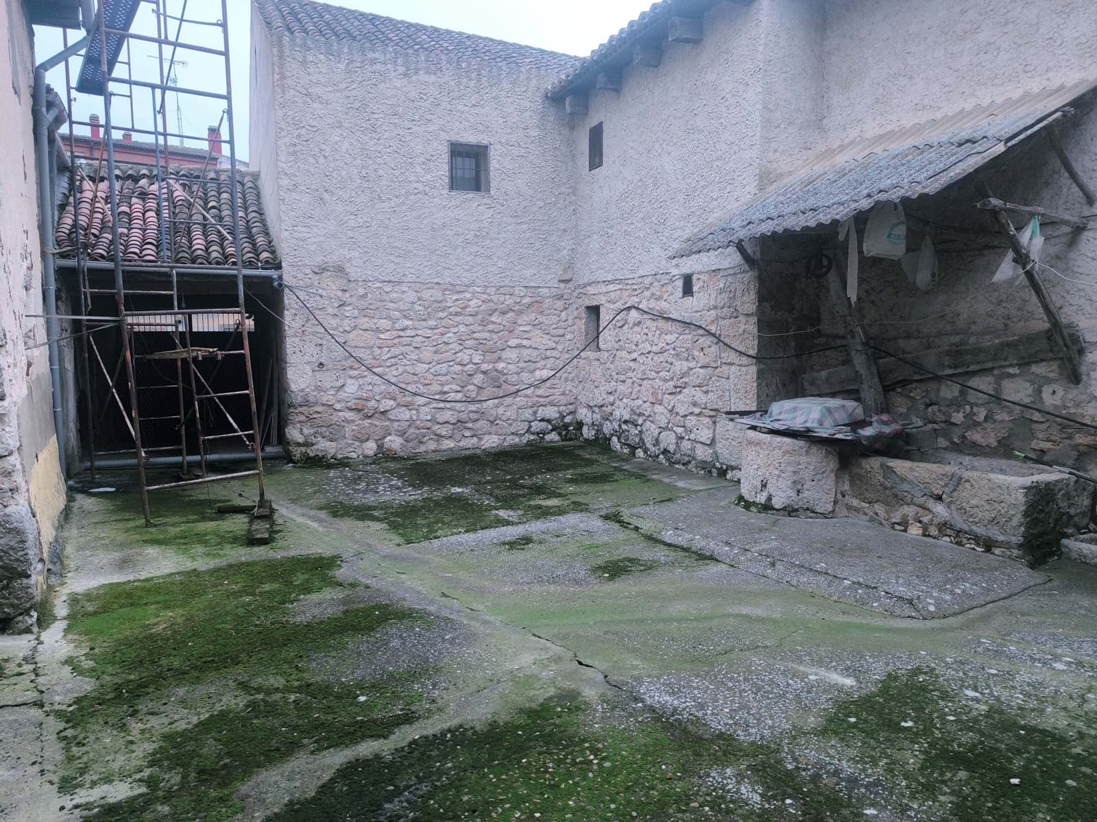 5 chambre Villa/Maison à vendre à Valladolid ville avec garage - 266 500 € (Ref: 9989173)