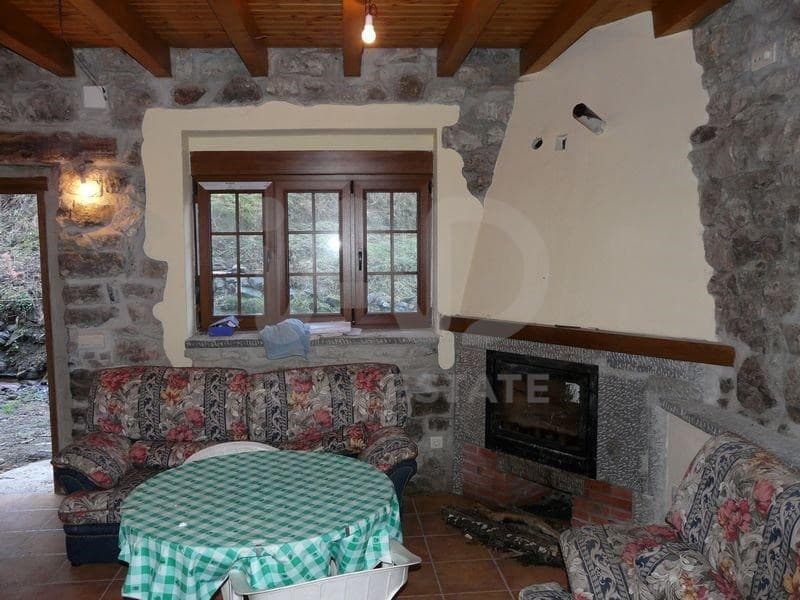 5 soveværelse Finca/Landehus til salg i Leon by - € 138.000 (Ref: 9989174)