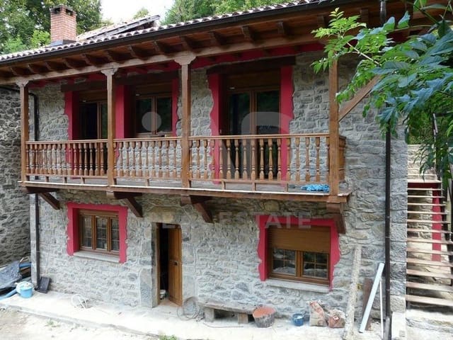 5 soverom Finca/Herregård til salgs i Leon by - € 138 000 (Ref: 9989174)