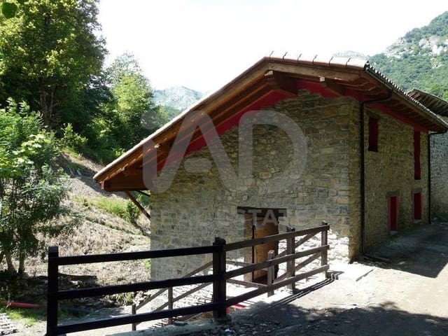 5 soverom Finca/Herregård til salgs i Leon by - € 138 000 (Ref: 9989174)