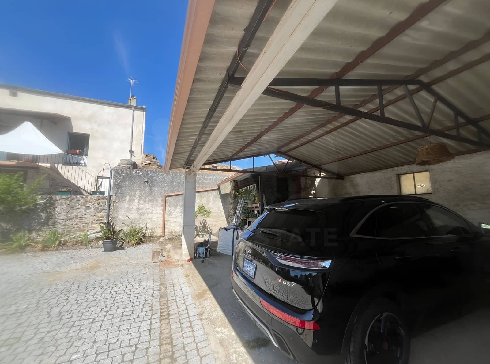 4 bedroom Townhouse for sale in Salamanca city - € 150,000 (Ref: 9989175)