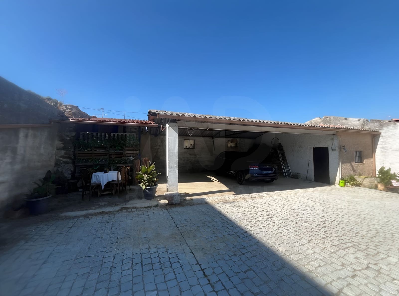 4 bedroom Townhouse for sale in Aldea del Obispo - € 150,000 (Ref: 9989175)