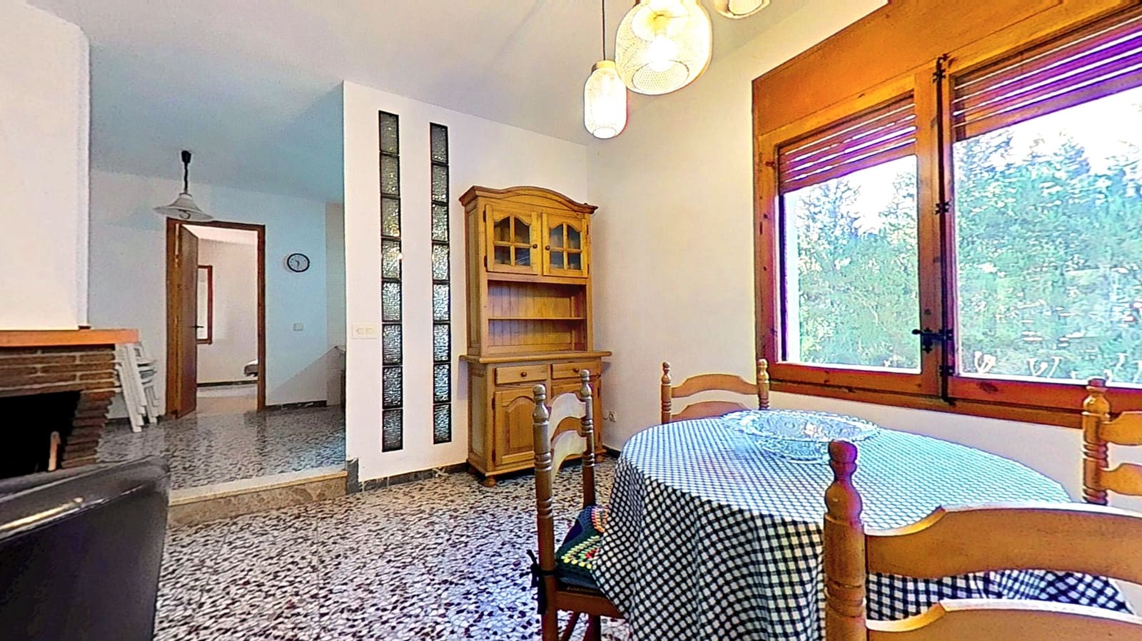 4 slaapkamer Finca/Landhuis te koop in Tarragona stad met garage - € 248.000 (Ref: 9989178)