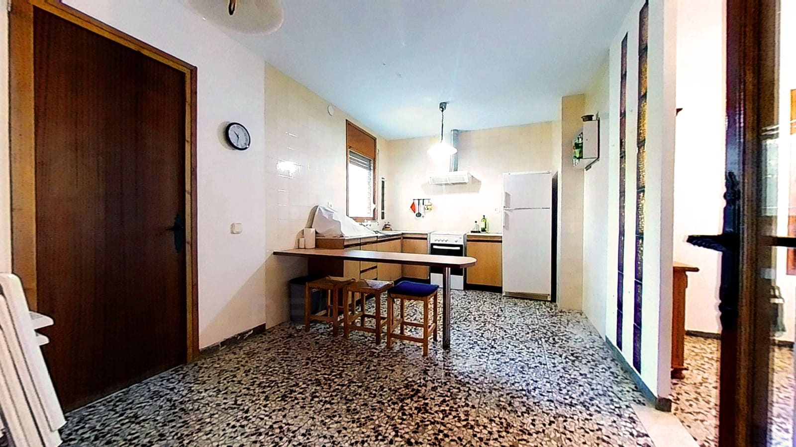 4 slaapkamer Finca/Landhuis te koop in Tarragona stad met garage - € 248.000 (Ref: 9989178)