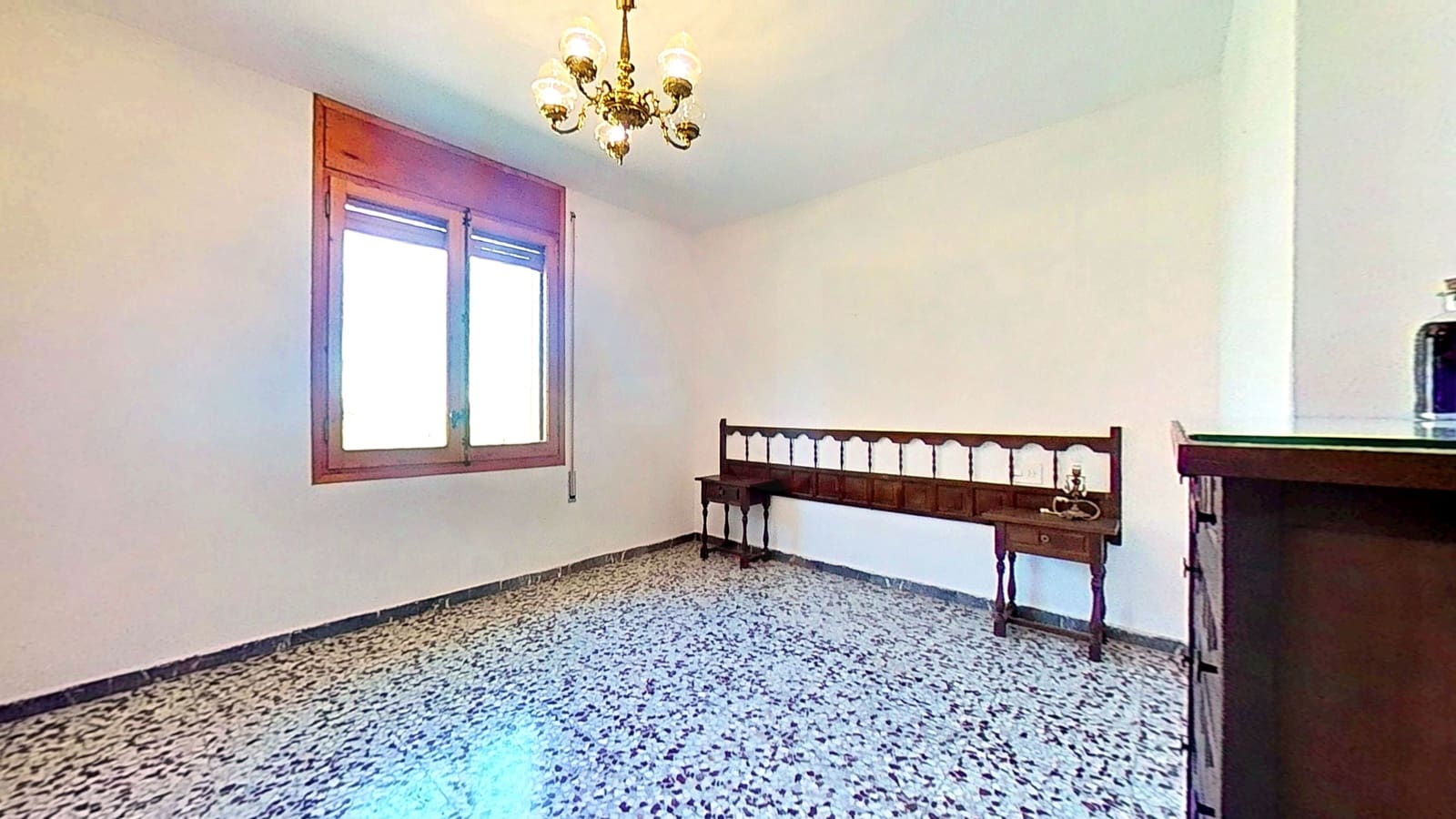 4 slaapkamer Finca/Landhuis te koop in Tarragona stad met garage - € 248.000 (Ref: 9989178)