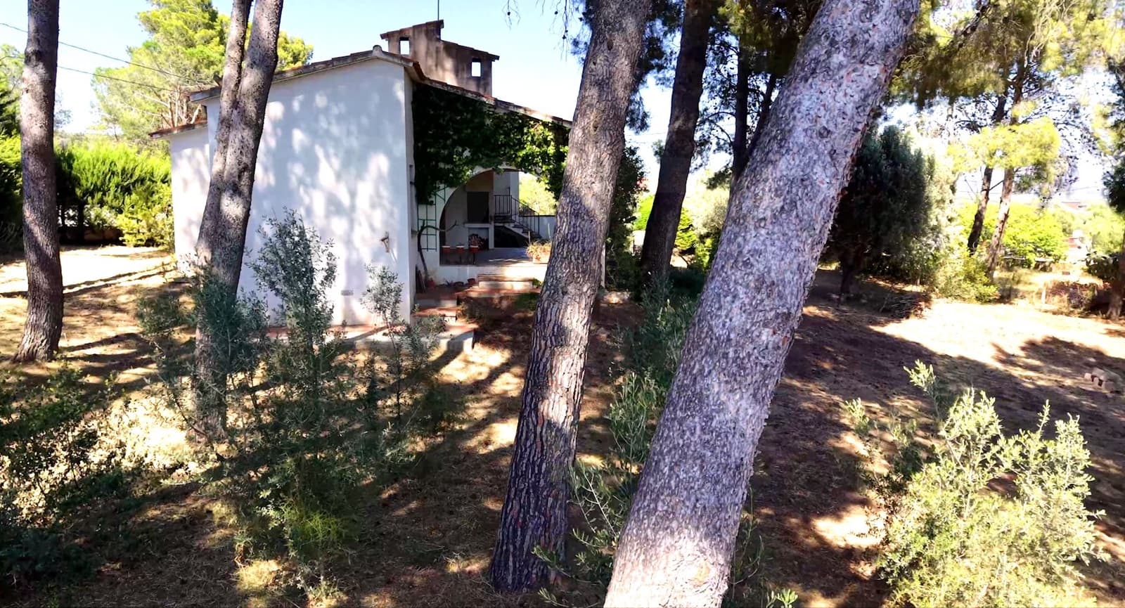 4 slaapkamer Finca/Landhuis te koop in Tarragona stad met garage - € 248.000 (Ref: 9989178)