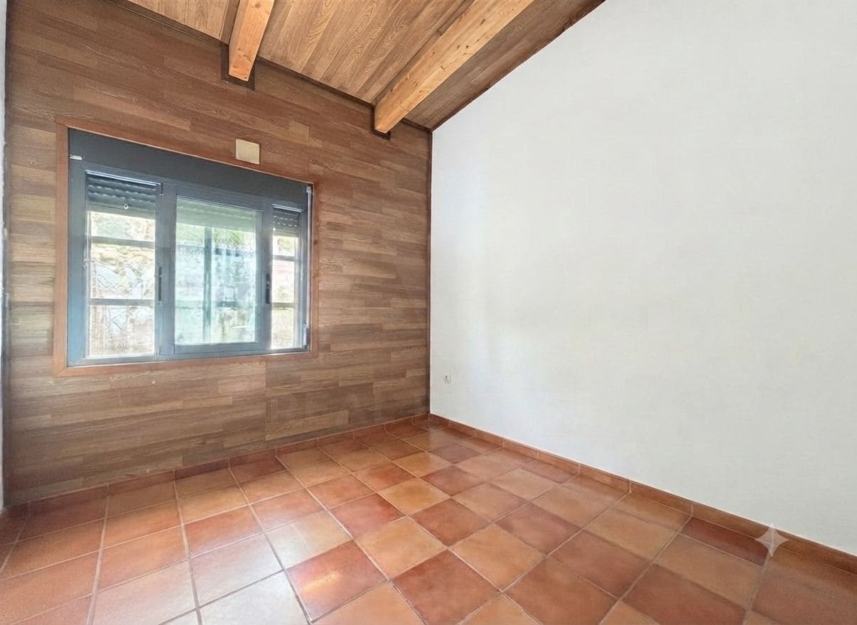 4 camera da letto Villa in vendita in Potries con garage - 375.000 € (Rif: 9989183)