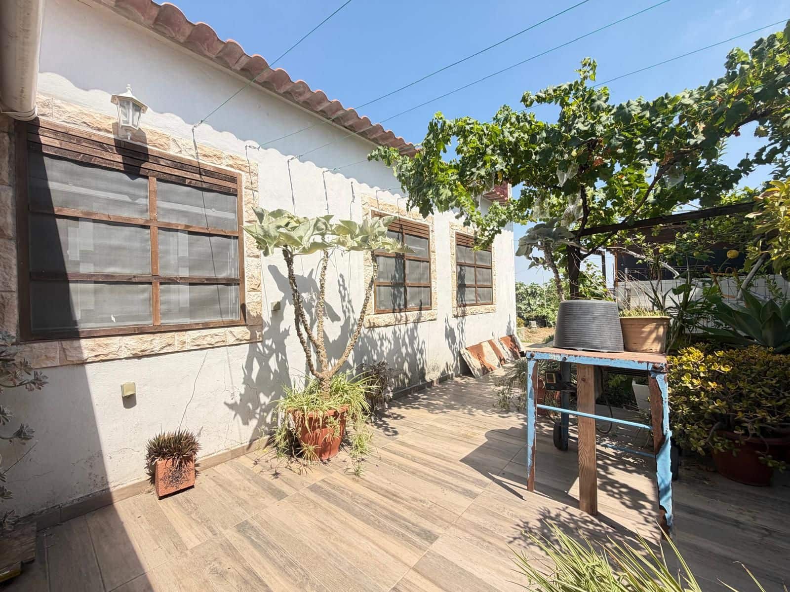 4 camera da letto Villa in vendita in Potries con garage - 375.000 € (Rif: 9989183)
