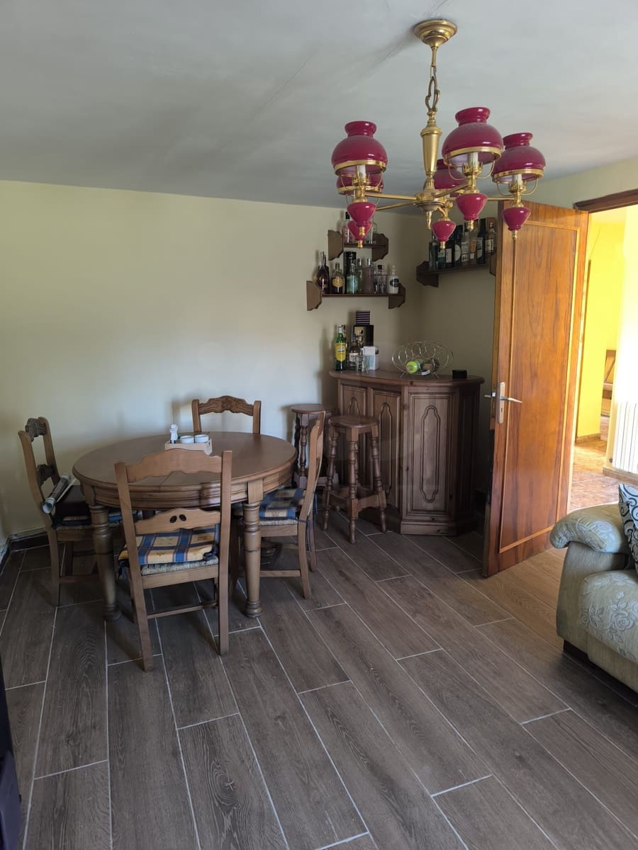 2 quarto Casa em Banda para venda em Leao cidade - 63 000 € (Ref: 9989185)