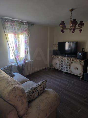2 Zimmer Haus zu verkaufen in León Stadt - 63.000 € (Ref: 9989185)