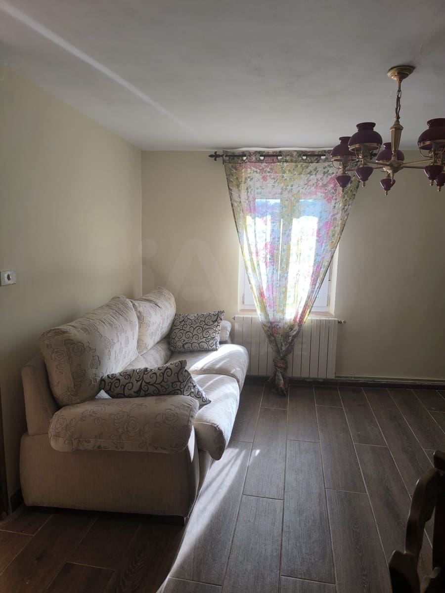 2 quarto Casa em Banda para venda em Leao cidade - 63 000 € (Ref: 9989185)