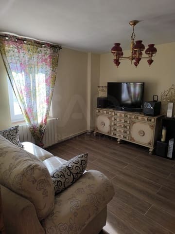 2 Zimmer Haus zu verkaufen in León Stadt - 63.000 € (Ref: 9989185)